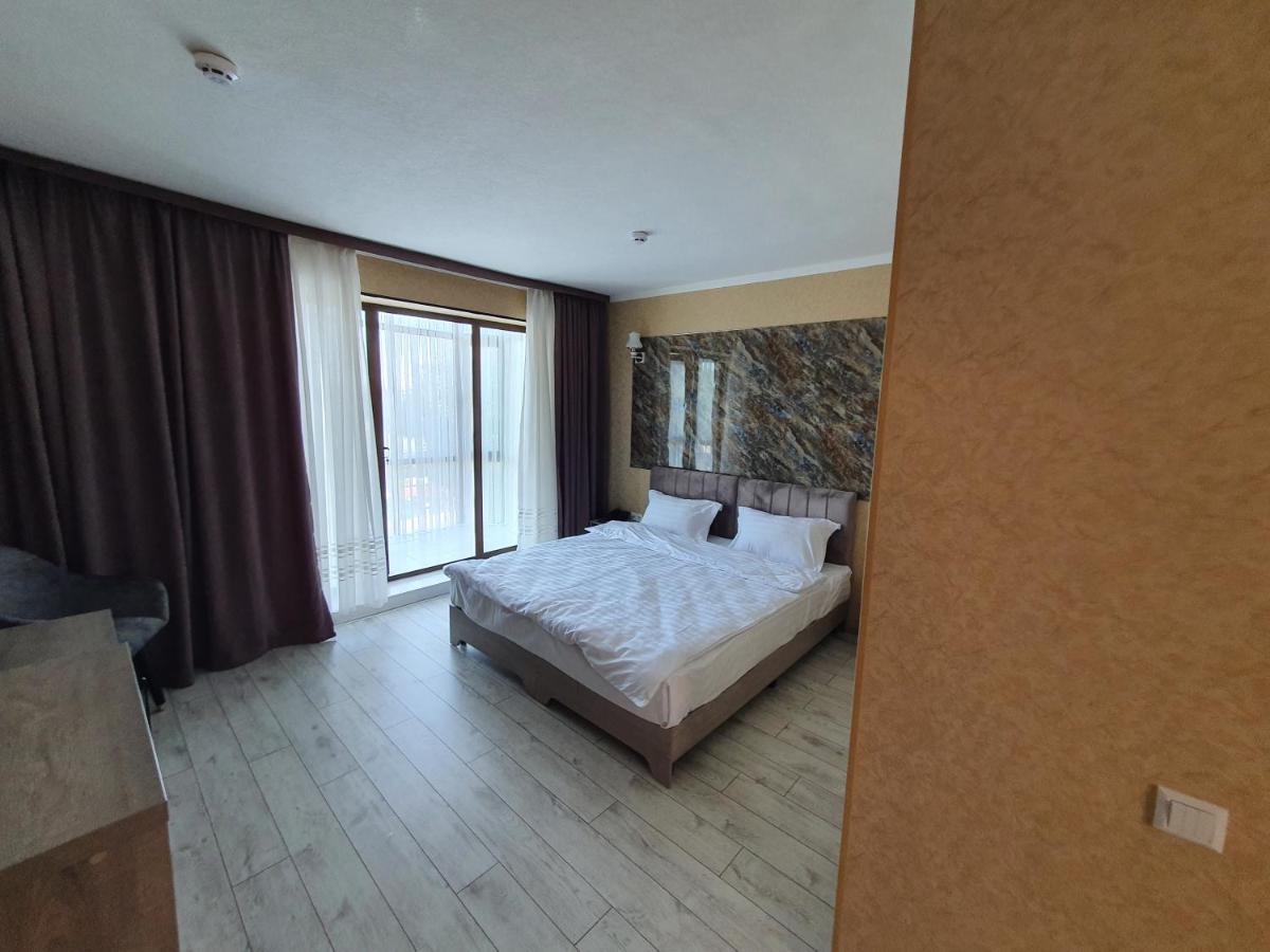 Artist Regenci Hotel טשקנט מראה חיצוני תמונה